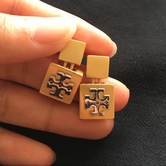 Tory Burch Jewelry - Tory Burch Double Square Earrings 🤩